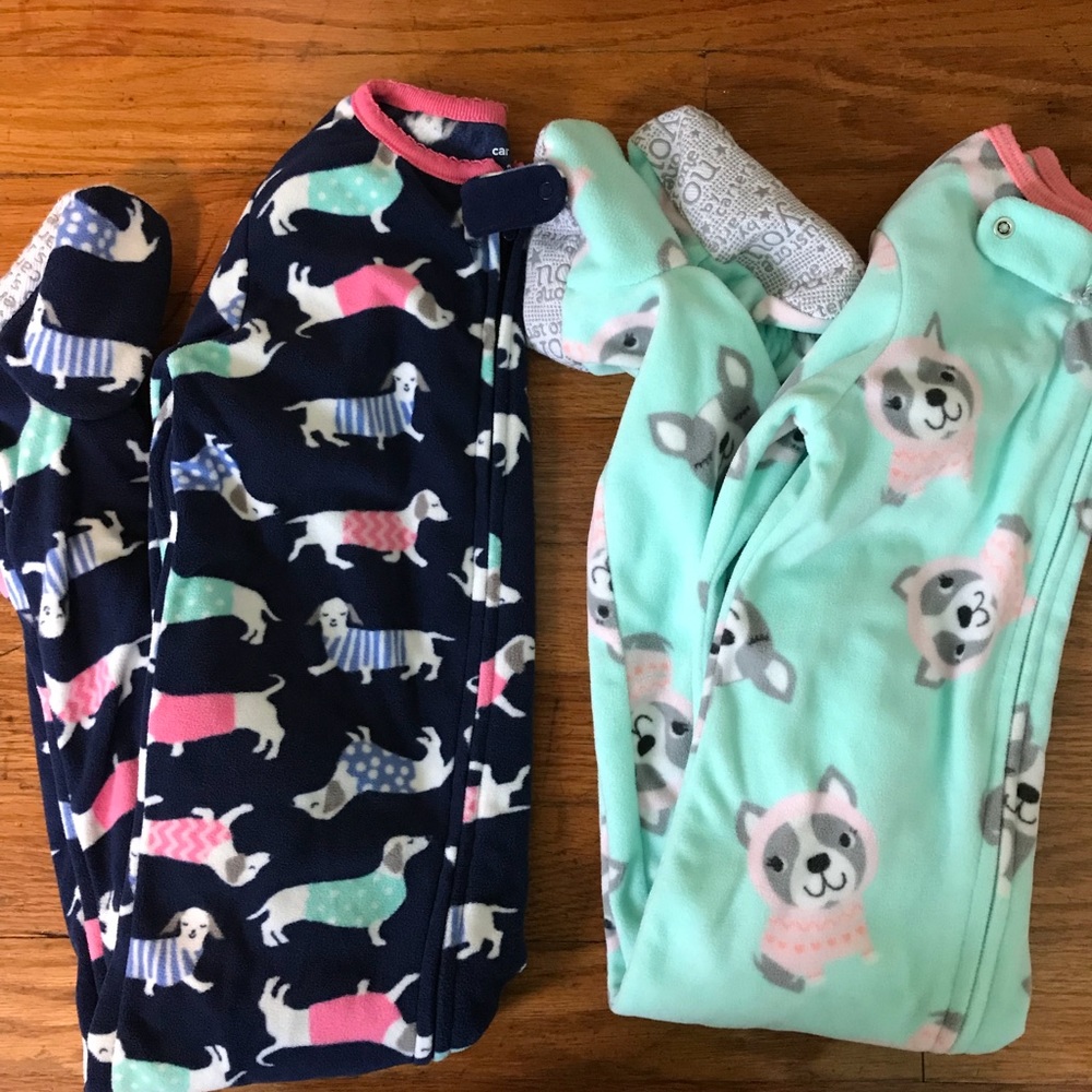 Carters 2t footed sleepers-excellent used cond.